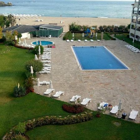 Aparthotel Regina Mare Tsarevo Buitenkant foto