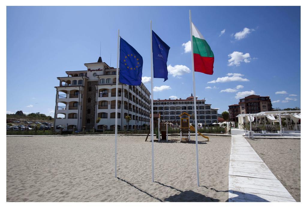 Aparthotel Regina Mare Tsarevo Buitenkant foto