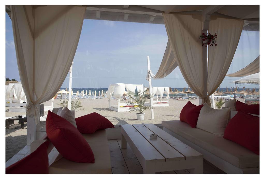 Aparthotel Regina Mare Tsarevo Buitenkant foto